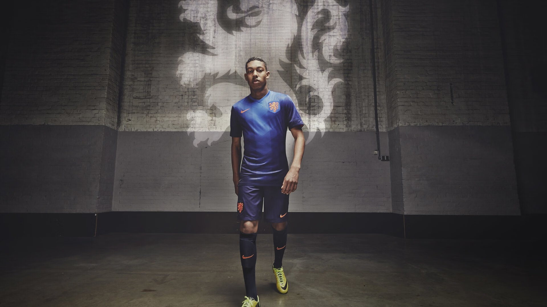 冬季滑雪运动装备升级，滑雪装备选择