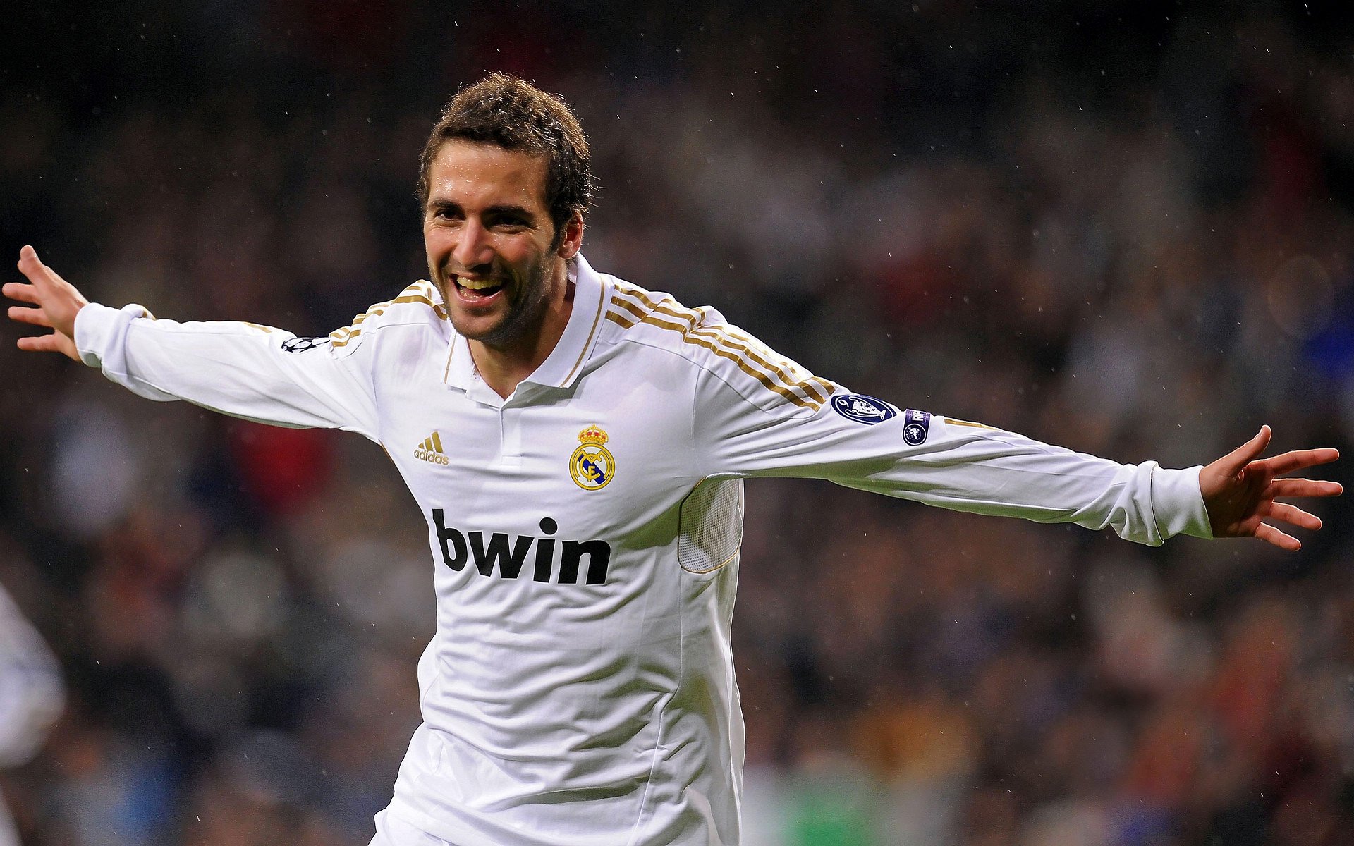 印度政府加大对体育的投入,推动青少年体育发展计划。,印度政府提出了什么战略构想